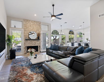 30632 N 45th Place, Cave Creek