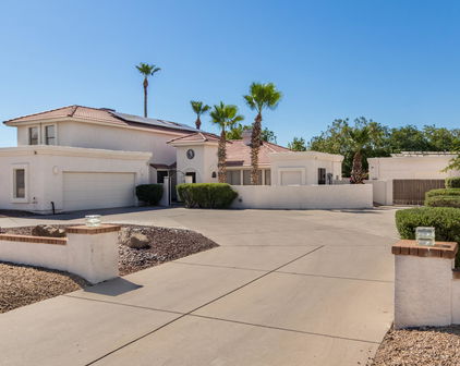 6401 W Villa Theresa Drive, Glendale