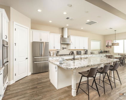 9193 W Country Club Trail, Peoria