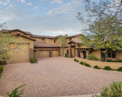 15823 N Mountain Parkway, Fountain Hills