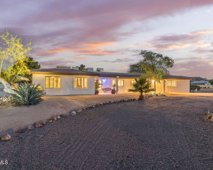 4729 W Soft Wind Drive, Glendale