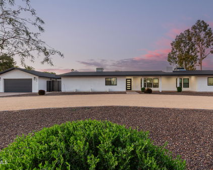 7834 E Sweetwater Avenue, Scottsdale