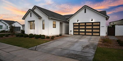35241 N Covelite Way, San Tan Valley