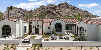 7501 N Eucalyptus Drive, Paradise Valley