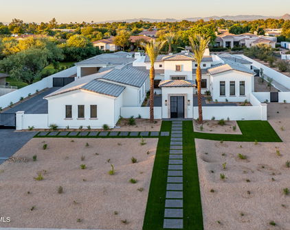 6940 E Sunnyvale Road, Paradise Valley