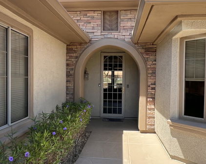 19058 N Aztec Point Drive, Surprise