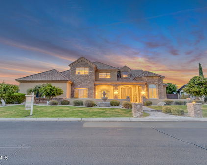 3446 E Knoll Street, Mesa