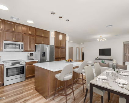 951 E Jacob Street, Chandler