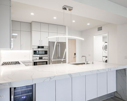 7180 E Kierland Boulevard Unit 301, Scottsdale