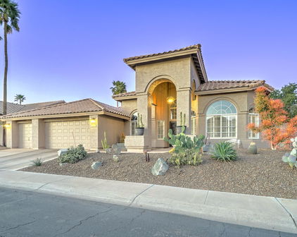 1414 E Amberwood Drive, Phoenix