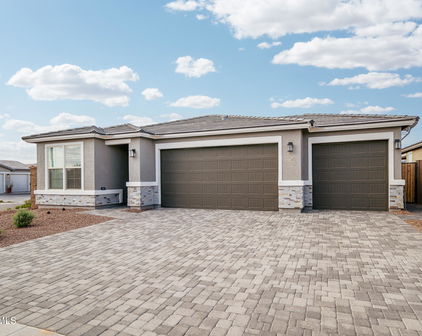 17745 W Running Deer Trail, Surprise