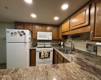 10330 W Thunderbird Boulevard Unit A133, Sun City