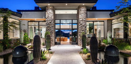 8328 E Whisper Rock Trail, Scottsdale