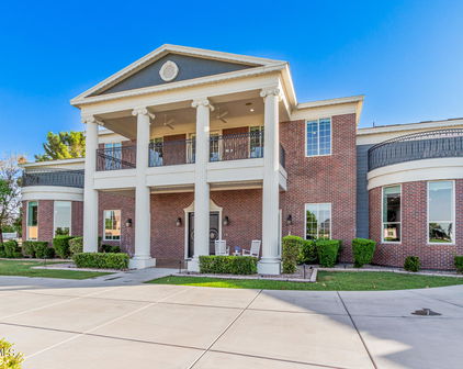 3428 S 159th Street, Gilbert