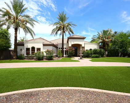 13808 E Country Shadows Road, Chandler
