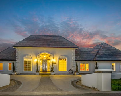 1233 E Del Sol Drive, Tempe