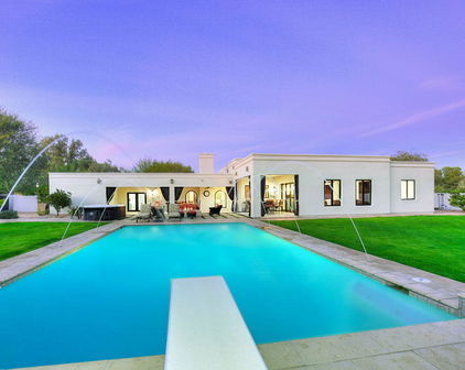 5131 E Berneil Drive, Paradise Valley