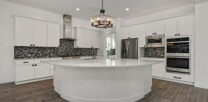 16637 W La Reata Avenue, Goodyear