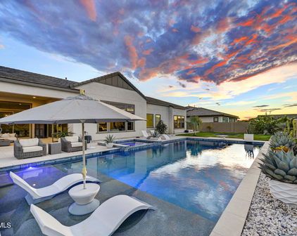 1270 E Lynx Way, Gilbert