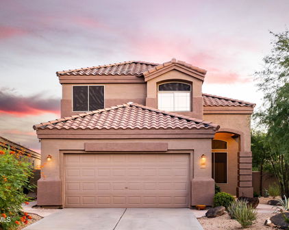 4243 E Smokehouse Trail, Cave Creek