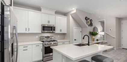 729 E Zesta Lane Unit 102, Gilbert