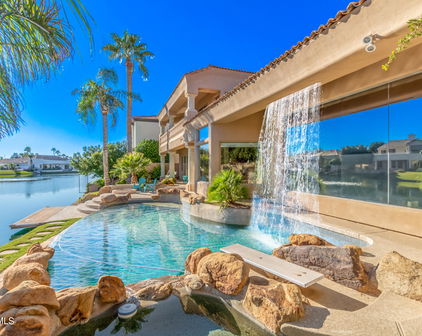 633 W Aster Court, Chandler