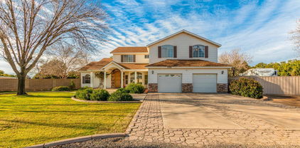 5706 N 91st Drive, Glendale