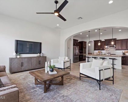 3842 E Redwood Place, Chandler