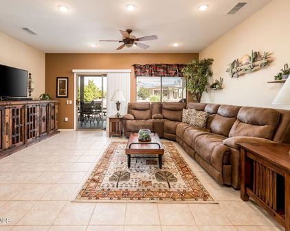 16406 W Peppertree Court, Surprise