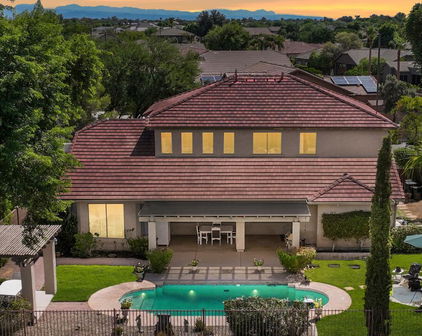 6574 S Crestview Drive, Gilbert