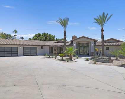 3865 E Lincoln Drive, Paradise Valley