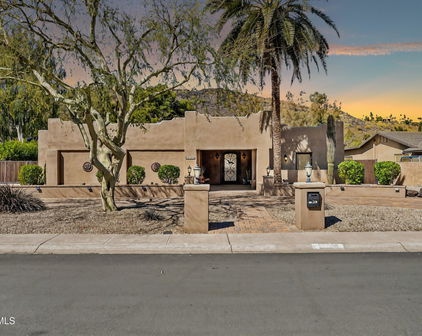 902 W Moon Valley Drive, Phoenix