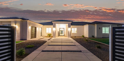 10104 N 175th Avenue, Waddell