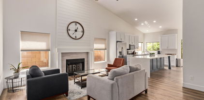 1777 W Redfield Road, Gilbert