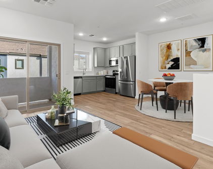 2820 W Eagle Talon Road, Phoenix