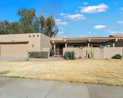 1222 Leisure World --, Mesa