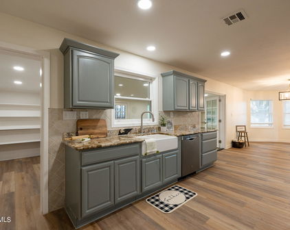 4631 W Crivello Avenue, Laveen