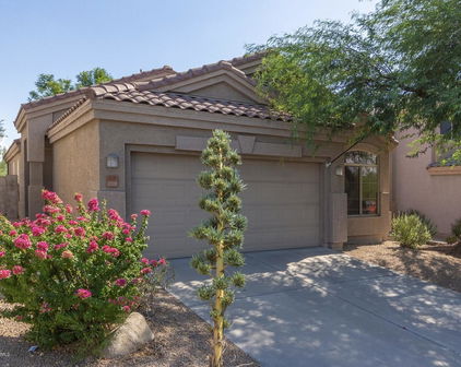 4349 E Smokehouse Trail, Cave Creek