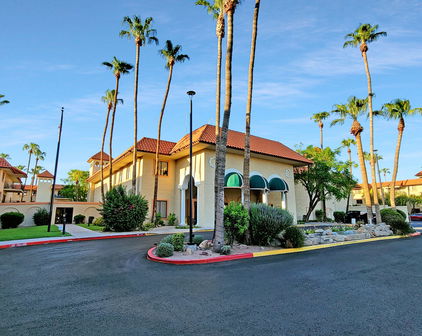 10330 W Thunderbird Boulevard Unit C210, Sun City