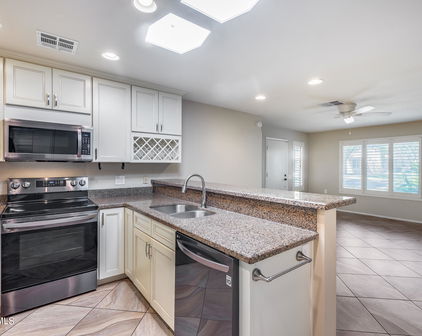 14300 W Bell Road Unit 149, Surprise