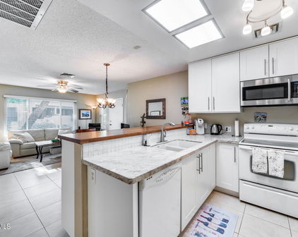 14300 W Bell Road Unit 432, Surprise