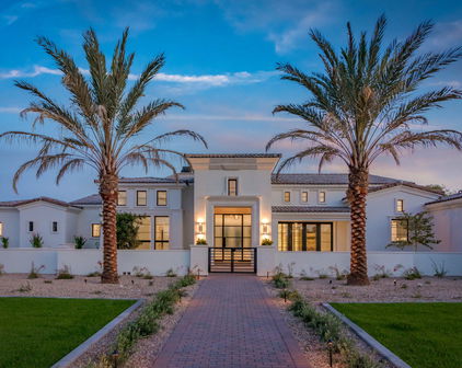 6820 E Valley Vista Lane, Paradise Valley