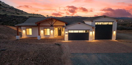 15900 E Lone Fox Trail, Dewey