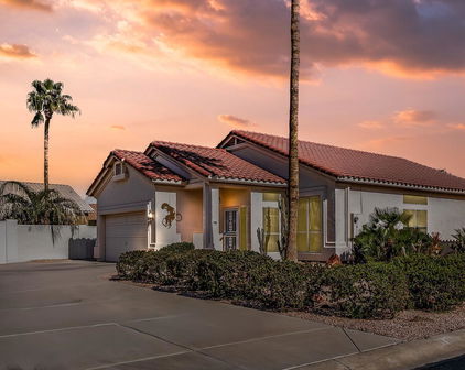 11668 W Cholla Court, Surprise