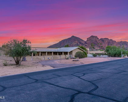 6541 N 48th Street, Paradise Valley