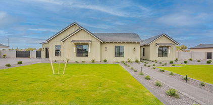6832 N 178th Lane, Waddell