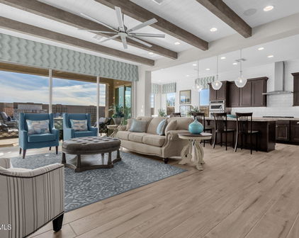 2546 E Russell Street, Mesa