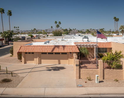 13824 N Del Webb Boulevard, Sun City