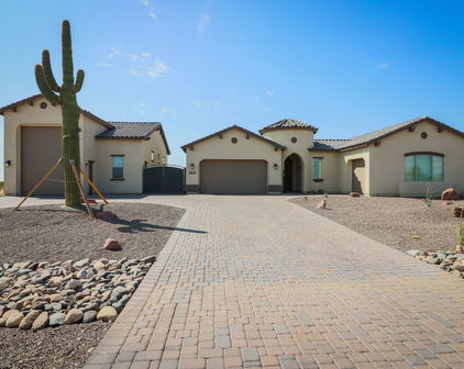 19223 W Echo Lane, Waddell