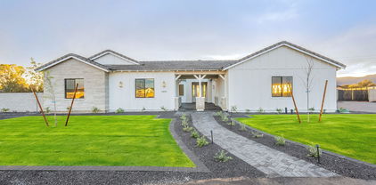 6808 N 178th Lane, Waddell